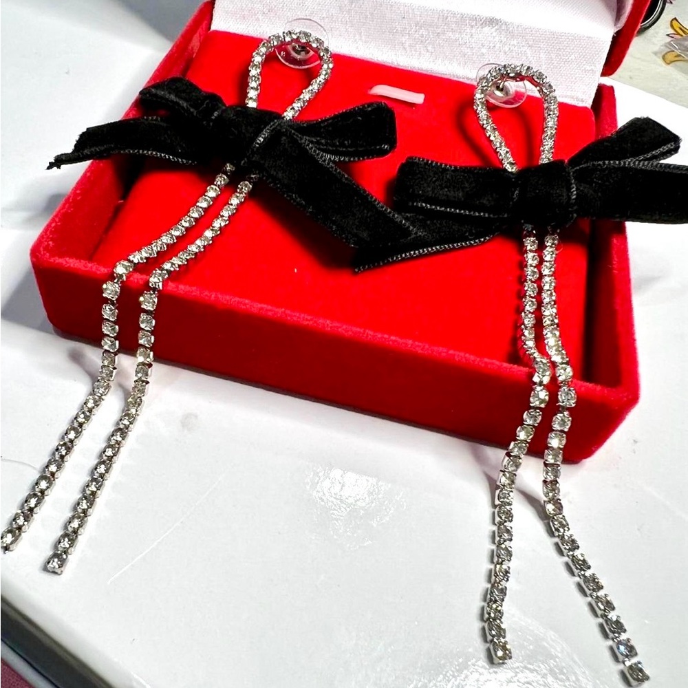 Elegant Silver Dangle Earrings